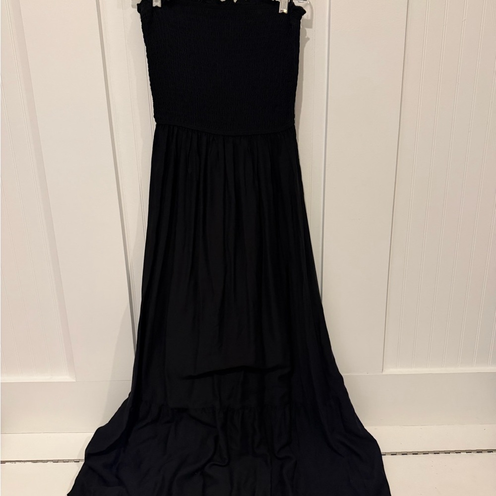 Elegant Black Strapless Maxi Dress